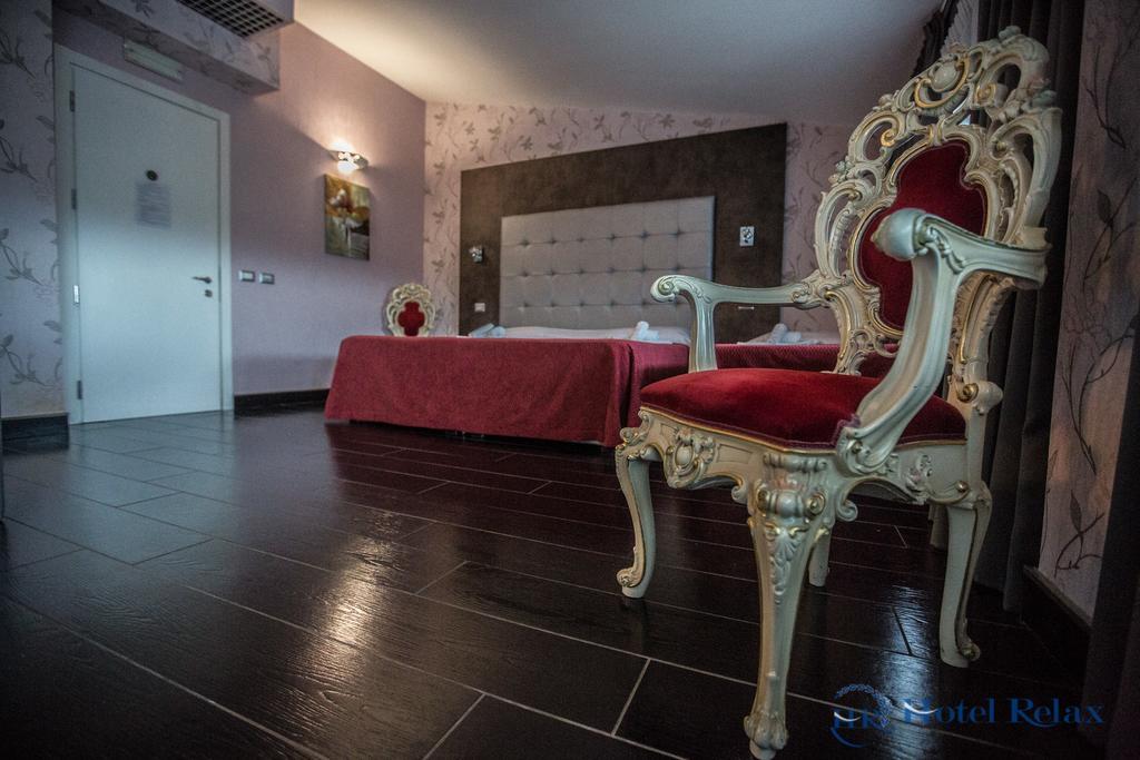 Hotel Relax Roma Nord Fiano Romano Extérieur photo