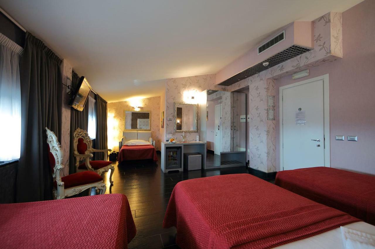 Hotel Relax Roma Nord Fiano Romano Extérieur photo